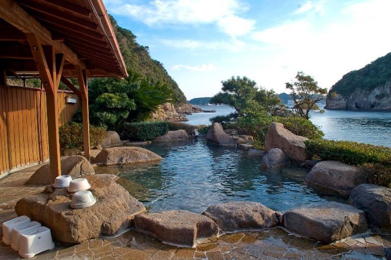 Hotel Nagisaya Кацуура Екстер'єр фото